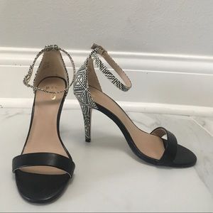 Mix No. 6 Black and Patern Lina Heels Size 8